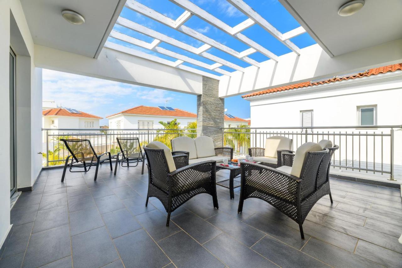 Blue Pelagos Villa Protaras Exterior foto